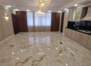 Satılır 3 otaqlı 110 m2 yeni tikili 28 May m.