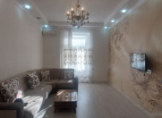 Satılır 3 otaqlı 86 m2 köhnə tikili 28 May m.