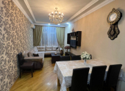 Satılır 4 otaqlı 140 m2 yeni tikili İnşaatçılar m.