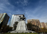 Satılır 3 otaqlı 80 m2 köhnə tikili 28 May m.