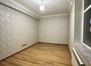 Satılır 2 otaqlı 60 m2 yeni tikili İnşaatçılar m.