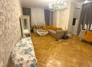 Satılır 3 otaqlı 135 m2 yeni tikili İnşaatçılar m.