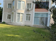 Satılır 4 otaqlı 200 m2 villa Binə