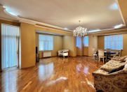 Satılır 3 otaqlı 170 m2 yeni tikili 28 May m.