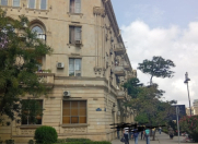 Satılır 2 otaqlı 28 m2 köhnə tikili Elmlər Akademiyası m.