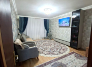 Satılır 2 otaqlı 65 m2 köhnə tikili Həzi Aslanov m.