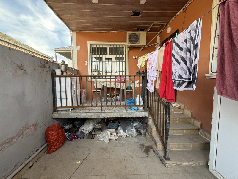 Satılır 2 otaqlı 80 m2 həyət evi Binəqədi