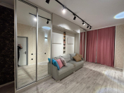 Satılır 3 otaqlı 76 m2 yeni tikili Xalqlar Dostluğu m.