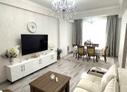 Satılır 3 otaqlı 130 m2 yeni tikili Bakı