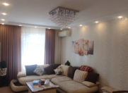 Satılır 3 otaqlı 75 m2 köhnə tikili Qara Qarayev m.