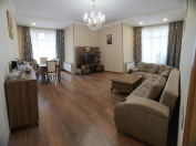 Satılır 4 otaqlı 150 m2 yeni tikili 20 yanvar m.