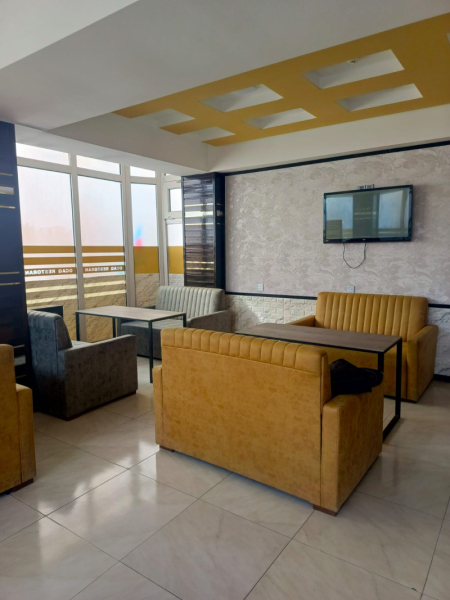 Satılır 10 otaqlı 1000 m2 obyekt Qurtuluş - 93 Yaşayış Kompleksi