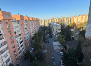 Satılır 3 otaqlı 70 m2 köhnə tikili Əhmədli m.