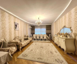 Satılır 4 otaqlı 228 m2 yeni tikili Gənclik m.