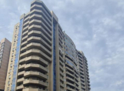 Satılır 3 otaqlı 173 m2 yeni tikili 28 May m.