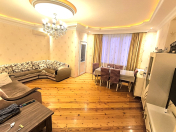 Satılır 3 otaqlı 100 m2 yeni tikili Əhmədli m.