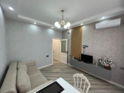 Satılır 2 otaqlı 40 m2 köhnə tikili Qara Qarayev m.