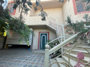 Satılır 7 otaqlı 250 m2 villa Masazır