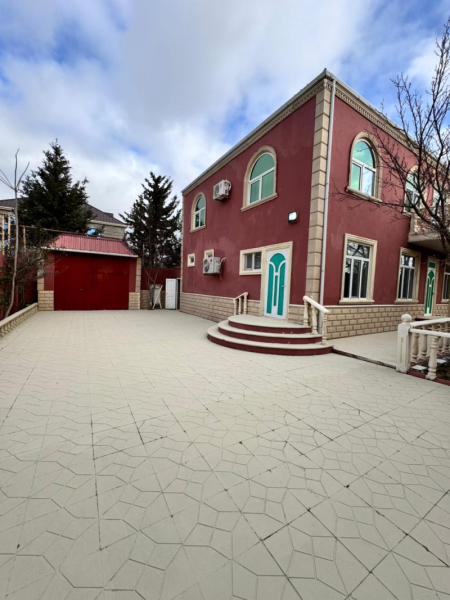 Satılır 5 otaqlı 200 m2 həyət evi Ramana