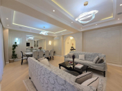 Satılır 4 otaqlı 180 m2 yeni tikili Ağ şəhər
