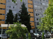 Satılır 2 otaqlı 70 m2 köhnə tikili Gənclik m.