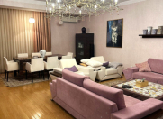 Satılır 4 otaqlı 190 m2 yeni tikili 28 May m.