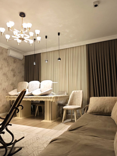 Satılır 4 otaqlı 125 m2 yeni tikili Əhmədli m.