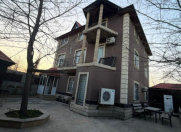 Satılır 6 otaqlı 300 m2 həyət evi Qala