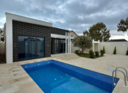 Satılır 4 otaqlı 160 m2 bağ evi Şüvəlan