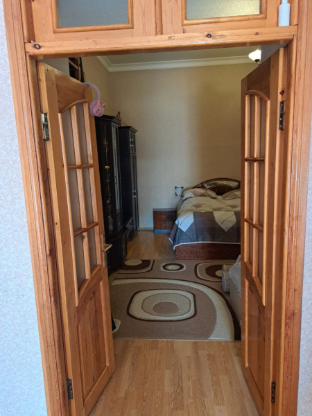 Satılır 3 otaqlı 80 m2 həyət evi 20-ci sahə