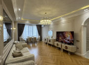 Satılır 3 otaqlı 130 m2 yeni tikili Gənclik m.