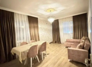 Satılır 2 otaqlı 60 m2 köhnə tikili Nərimanov r.