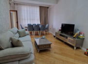 Satılır 2 otaqlı 90 m2 yeni tikili Nəriman Nərimanov m.