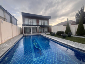 Satılır 4 otaqlı 330 m2 həyət evi Mərdəkan