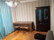 Satılır 2 otaqlı 60 m2 köhnə tikili Gənclik m.