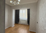 Satılır 3 otaqlı 70 m2 köhnə tikili Memar Əcəmi m.