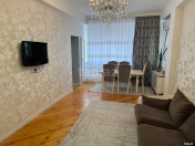 Satılır 3 otaqlı 60 m2 yeni tikili Əhmədli m.