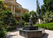 Satılır 9 otaqlı 600 m2 villa Bakıxanov