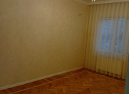 Satılır 2 otaqlı 75 m2 köhnə tikili Binəqədi r.