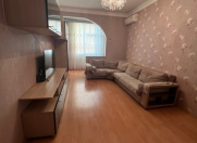 Satılır 2 otaqlı 53 m2 yeni tikili Memar Əcəmi m.