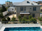 Satılır 7 otaqlı 375 m2 villa Badamdar