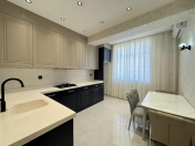 Satılır 2 otaqlı 80 m2 yeni tikili Əhmədli