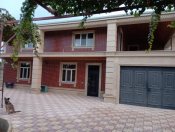 Satılır 8 otaqlı 400 m2 bağ evi Buzovna
