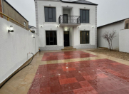 Satılır 5 otaqlı 150 m2 həyət evi Binə
