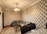 Satılır 2 otaqlı 75 m2 yeni tikili Gənclik m.