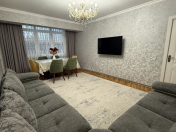 Satılır 3 otaqlı 100 m2 yeni tikili Nizami m.