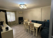 Satılır 3 otaqlı 75 m2 köhnə tikili Neftçilər m.