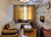 Satılır 2 otaqlı 65 m2 yeni tikili Nəriman Nərimanov parkı
