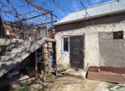 Satılır 7 otaqlı 260 m2 həyət evi Yeni Yasamal