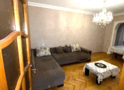 Satılır 4 otaqlı 100 m2 köhnə tikili Həzi Aslanov m.